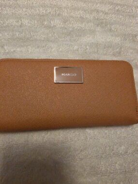 Caramel Brown Zip-Around Long Wallet